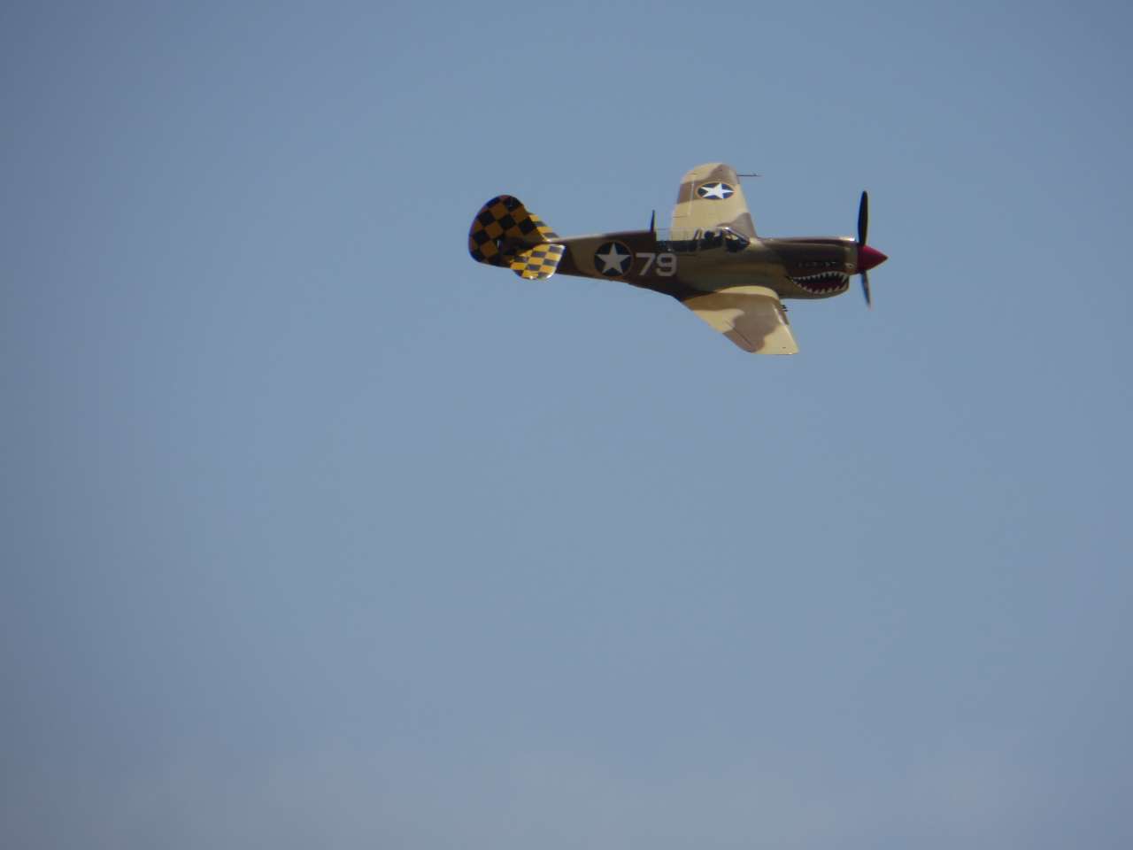 P-40  Flying Tiger