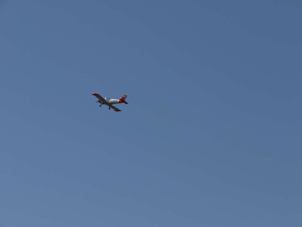 click to view full size photo PL-1B Lead- Leo Lee