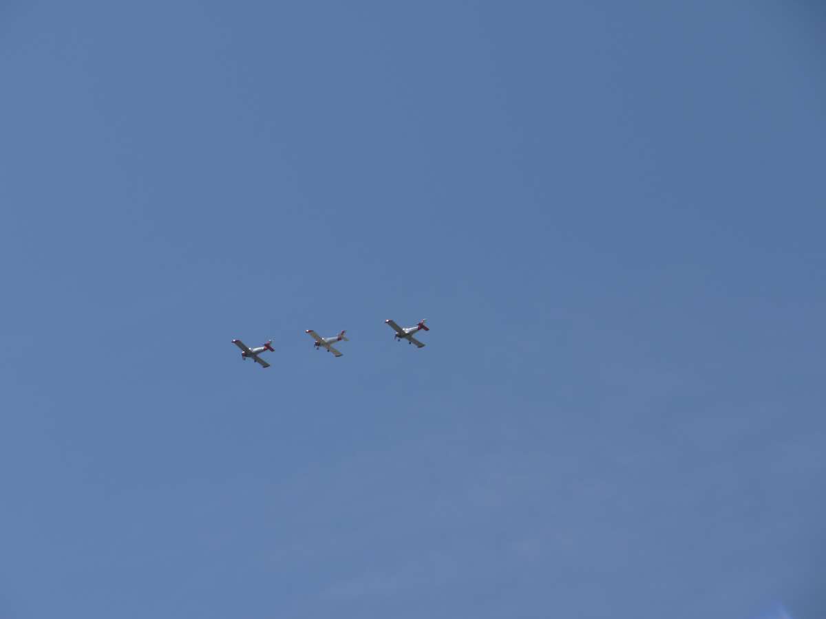 click to view full size photo Tail Chase Lead - Leo Lee #2 - Robin Hou #3 - James Bu