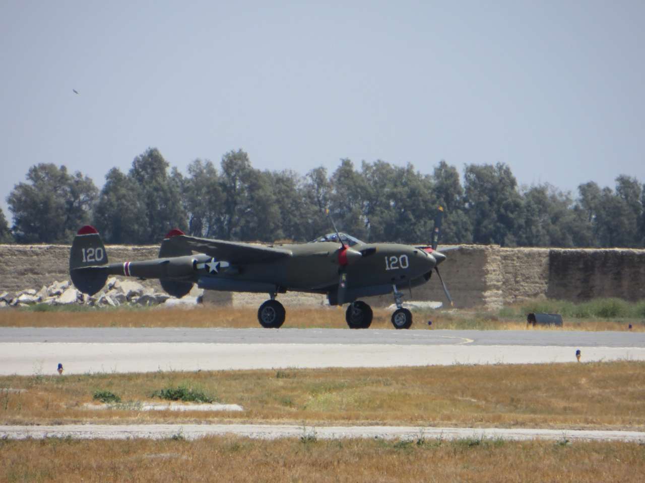 click to view full size photo P-38