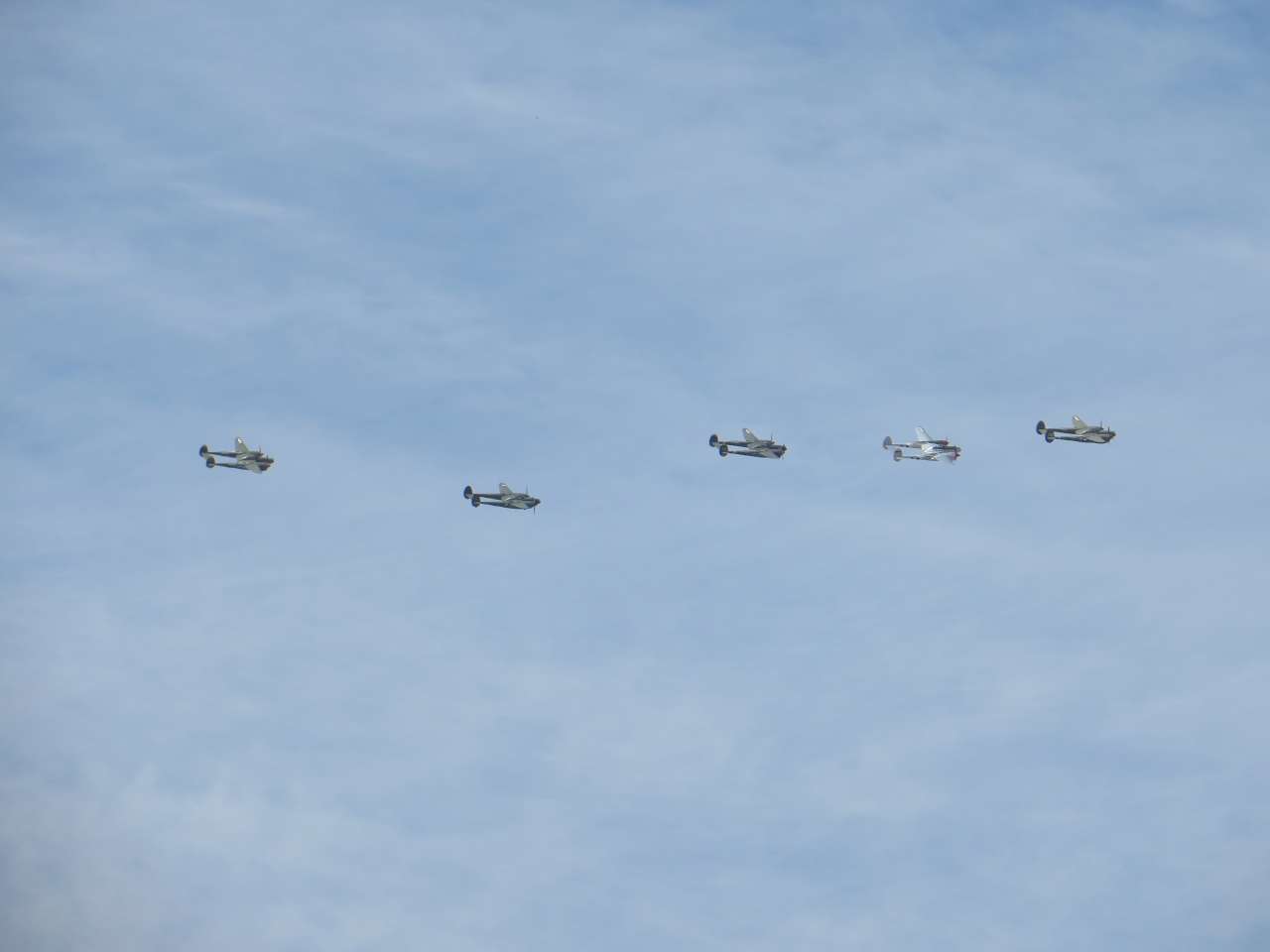 click to view full size photo P-38 x 5