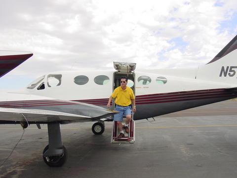 click to view full size photo Landing at Mexico.05.jpg