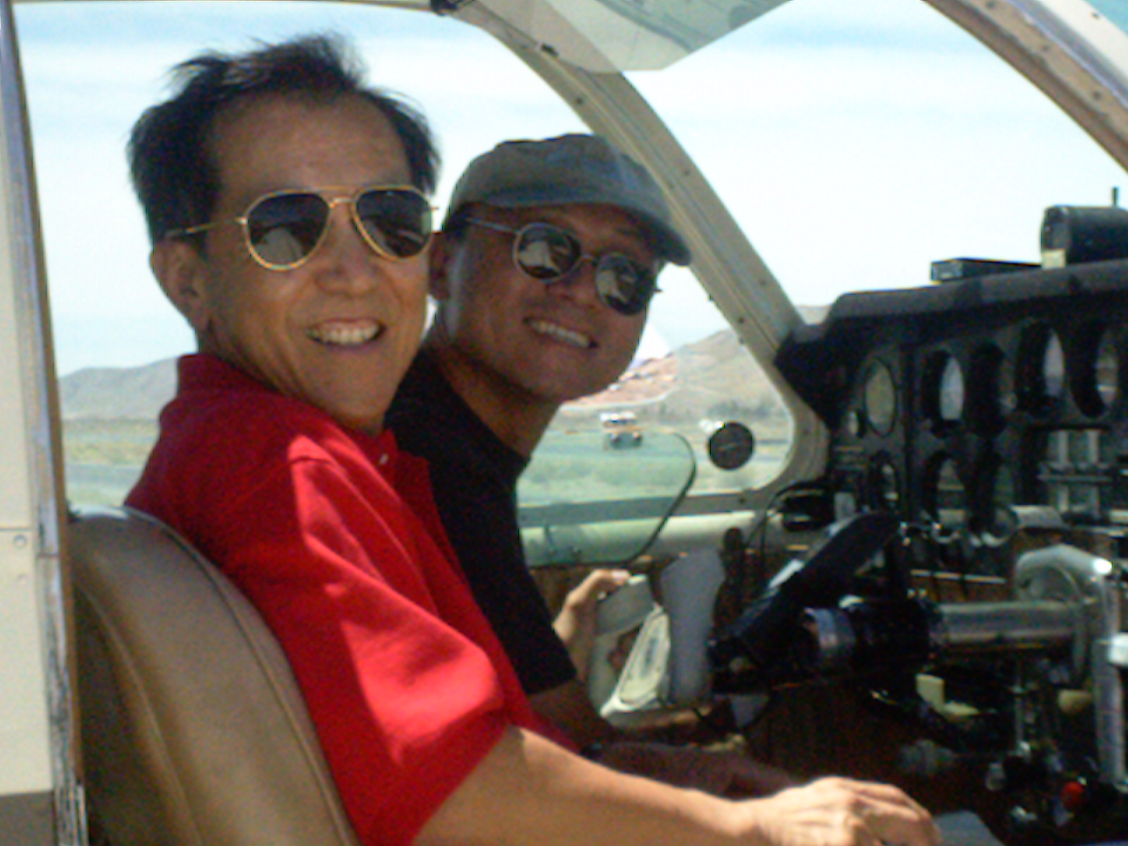 click to view full size photo With a FD.08.04.jpg