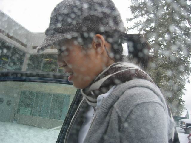click to view full size photo h. Still snowing
